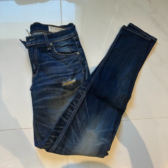 rag & bone dark blue distressed skinny jean - Picture 1 of 9
